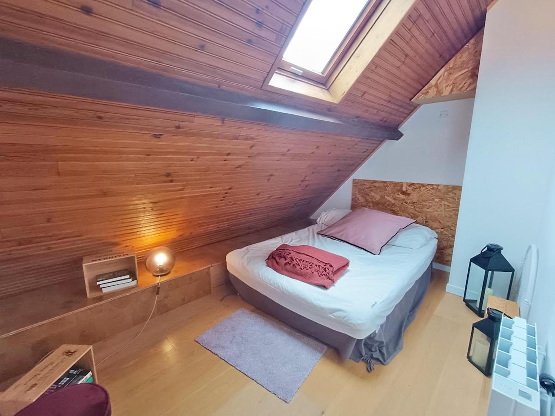 شقة Le Nid De Juliette, T3 Duplex, Parking, Cave Bagnères-de-Luchon المظهر الخارجي الصورة